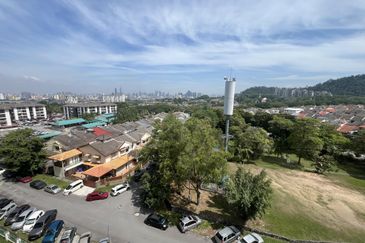 Mutiara Condominium, Taman Bukit Indah