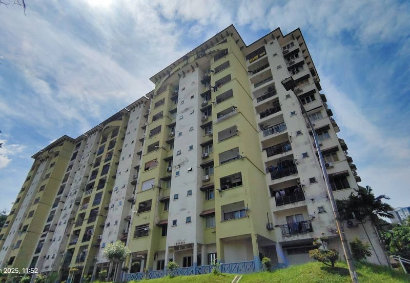 Mutiara Condominium, Taman Bukit Indah