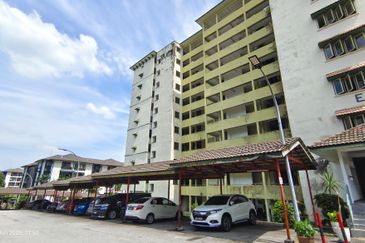 Mutiara Condominium, Taman Bukit Indah
