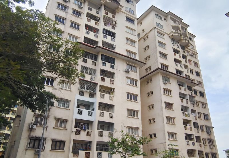 Pandan Mewah Heights Condominium