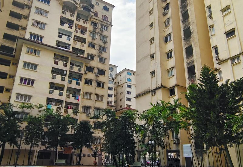 Pandan Mewah Heights Condominium