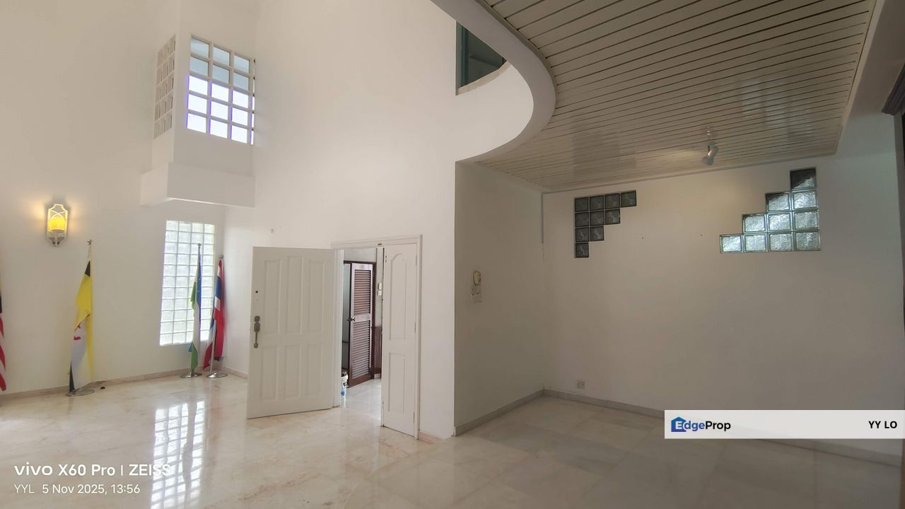 Freehold Ampang Jaya 2 storey bungalow with swimming pool, short walk to mutiara international school, the campus, Selangor, Ampang