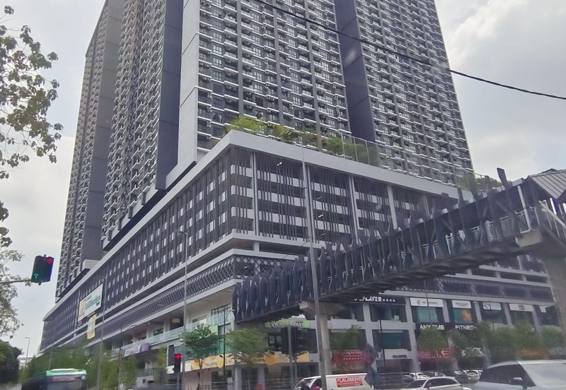 MAJESTIC MAXIM CHERAS