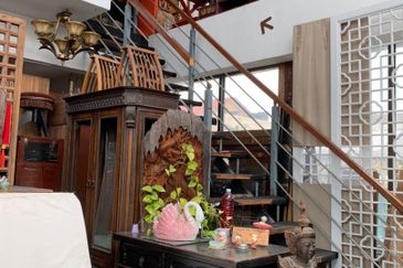 PJ Old Town Shop for sale