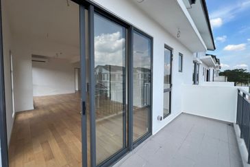 Daya Residence Kwasa Damansara