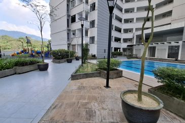 Residensi Legendview