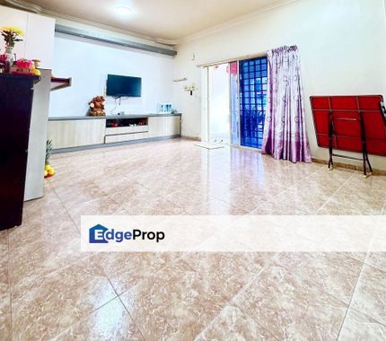 Bukit indah end lot 10feet land, Renovated , Johor, Bukit Indah