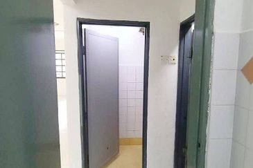 Flat Tasek 64, Bandar Baru Seri Alam