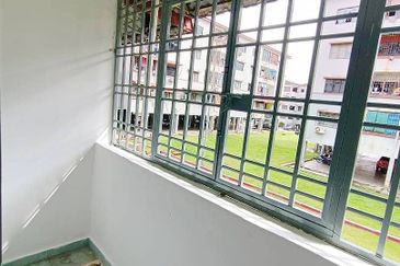 Flat Tasek 64, Bandar Baru Seri Alam