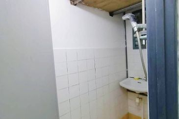 Flat Tasek 64, Bandar Baru Seri Alam