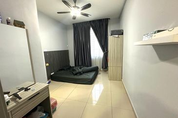 Flat Bukit Indah