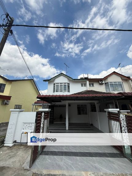 Senai Taman Saleng, Double storey end lot , Johor, Senai