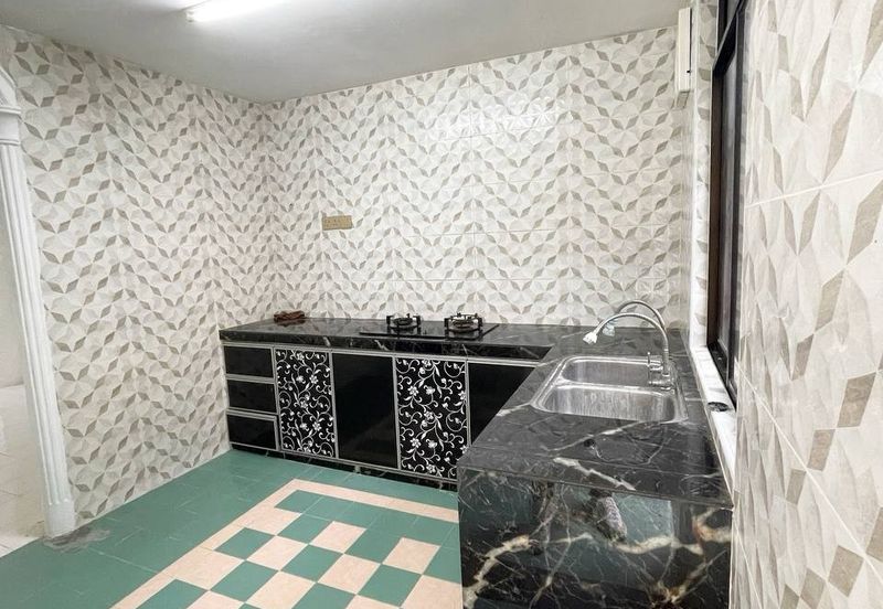 Bandar Baru Seri Alam