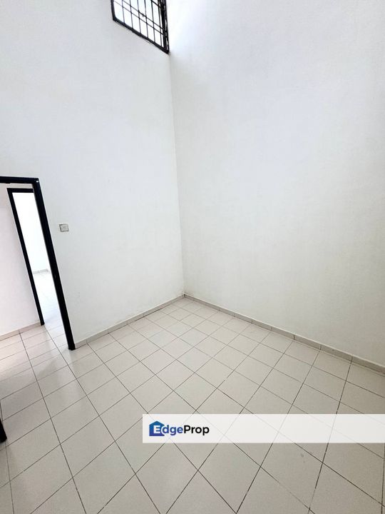 Ulu Tiram Puteri Wangsa single storey , Johor, Ulu Tiram