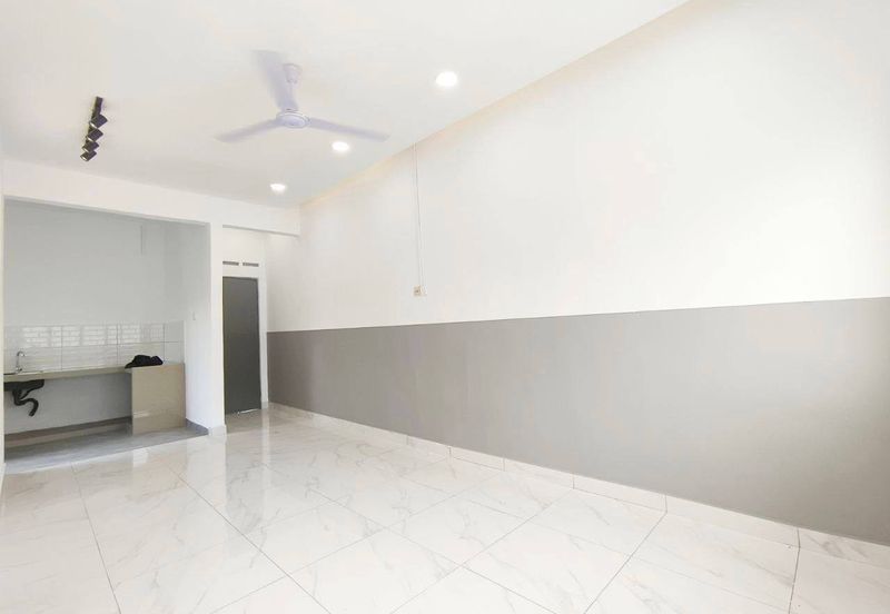 Taman Pulai Utama Flat