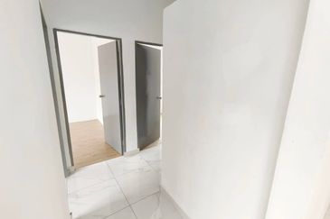 Taman Pulai Utama Flat