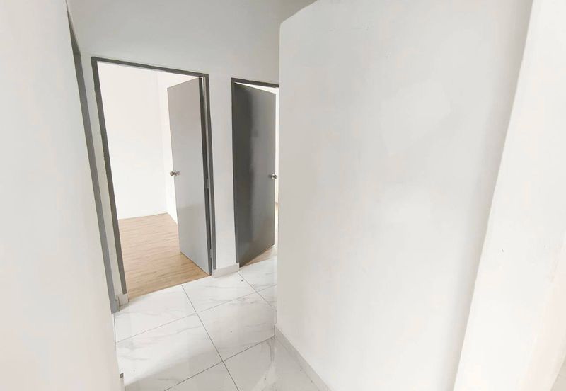 Taman Pulai Utama Flat