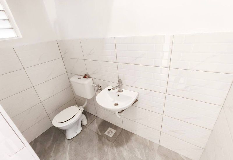 Taman Pulai Utama Flat