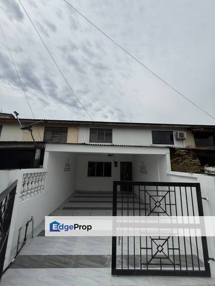 Tmn Kota Puteri renovated 2sty low cost , Johor, Masai