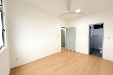 Pangsapuri Flora Damai