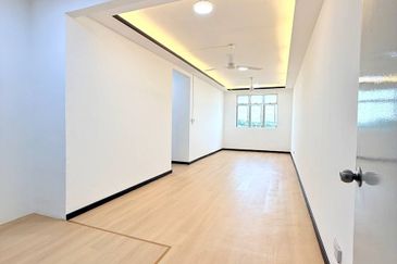 Pangsapuri Flora Damai