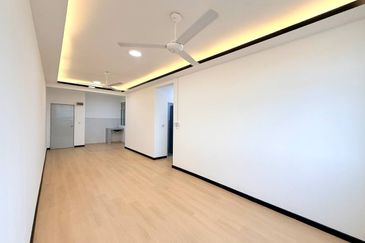 Pangsapuri Flora Damai