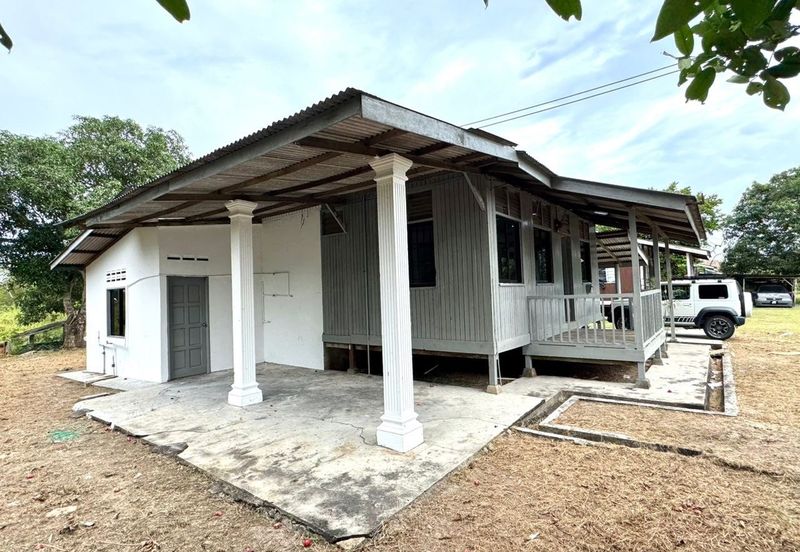 Pengerang bungalow house 