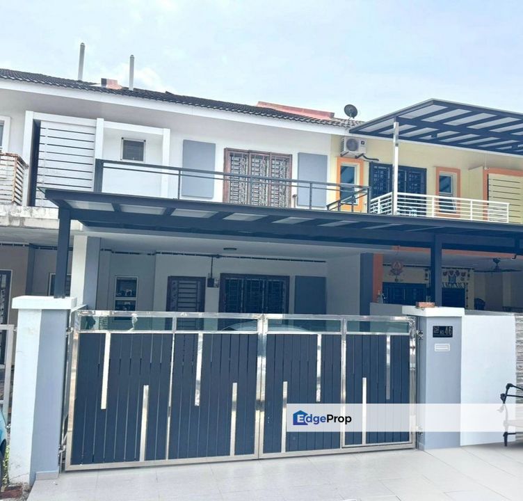 Nusa Bayu double Storey renovated , Johor, 