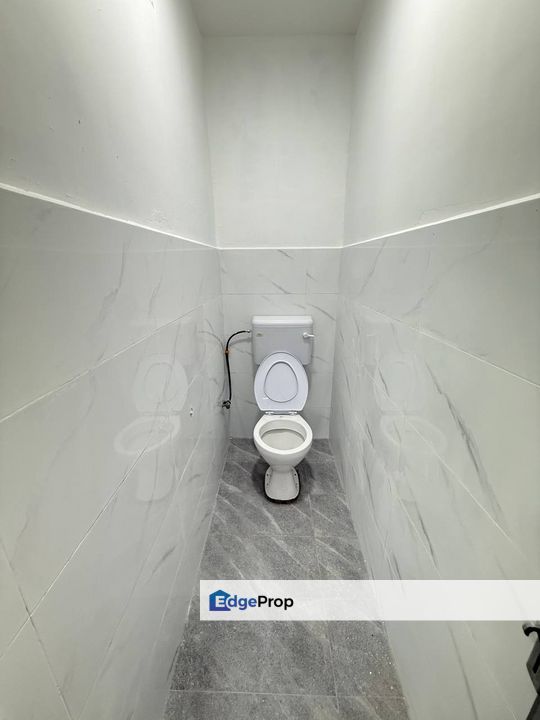 Tmn Universiti single storey 4 bedroom , Johor, Skudai