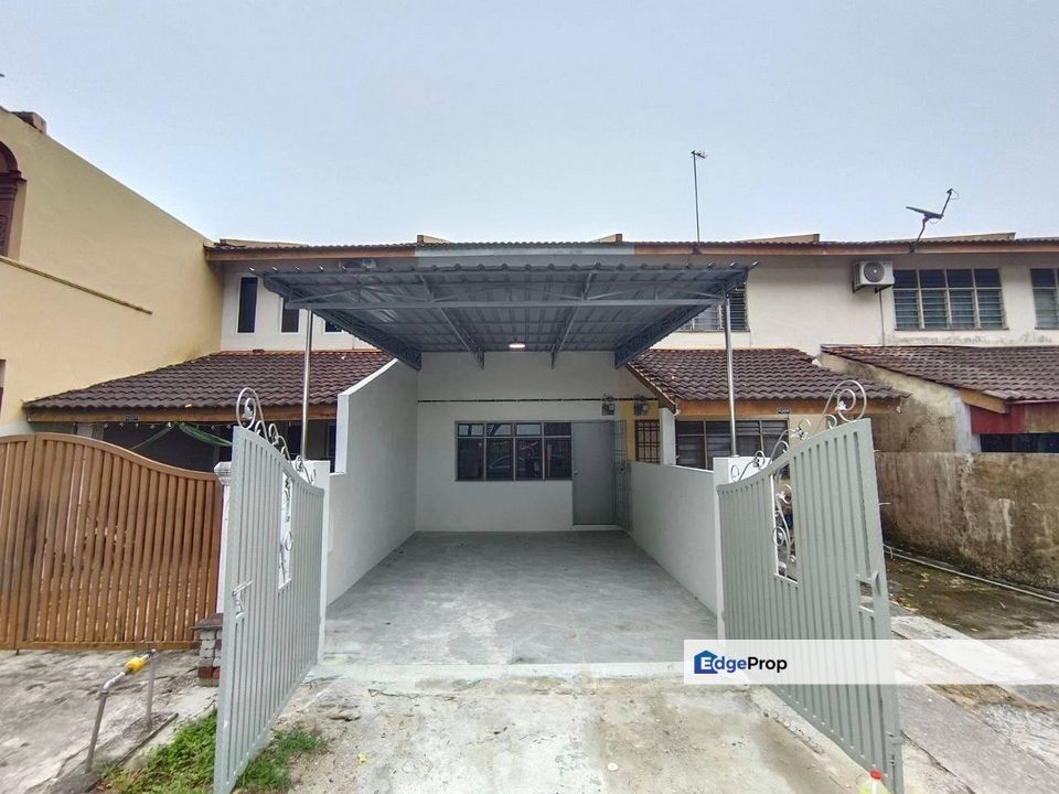 Kulai Bandar Putra 3bedrooms low cost , Pahang, Kuantan