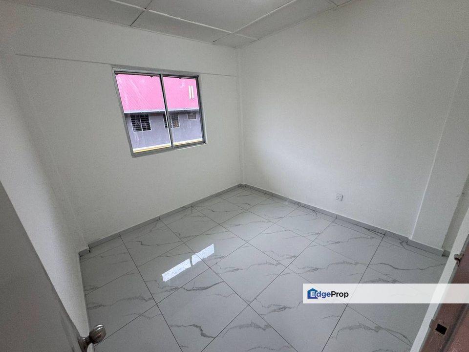 Taman Plentong Utama Flat renovated , Johor, Pasir Gudang