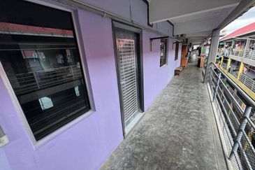 Flat Taman Plentong Utama