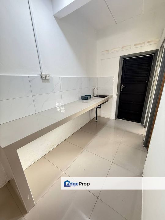 Seri Alam renovated medium Low cost, Johor, Masai