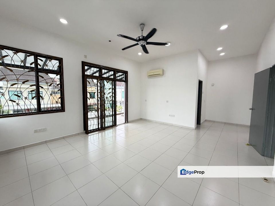 Tmn Mutiara Mas Corner 2sty Cluster , Johor, Skudai