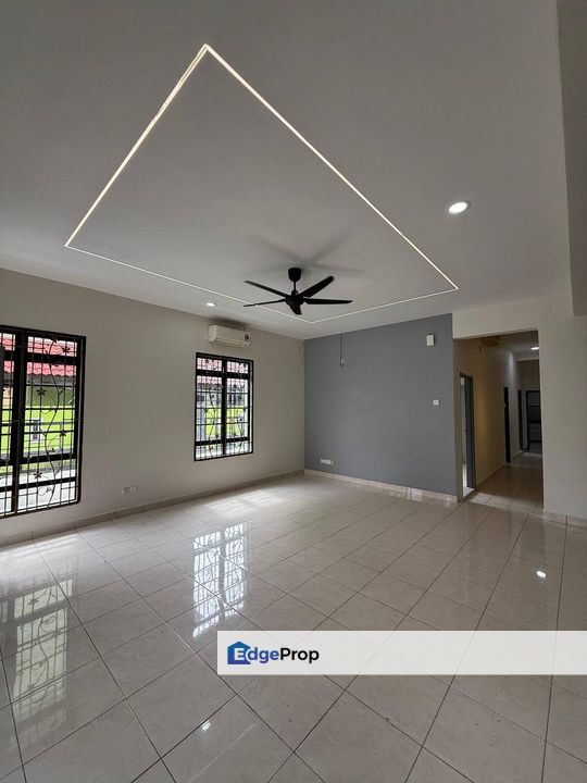 Bandar seri Alam 2sty end lot with land , Johor, Masai