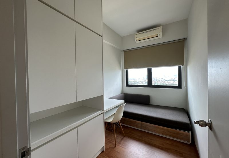 Kiara East Suite DEX