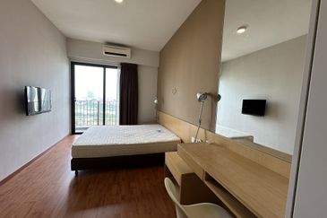 Kiara East Suite DEX