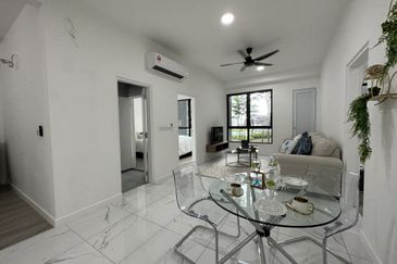 Cubic Botanical (Residensi Rimba)