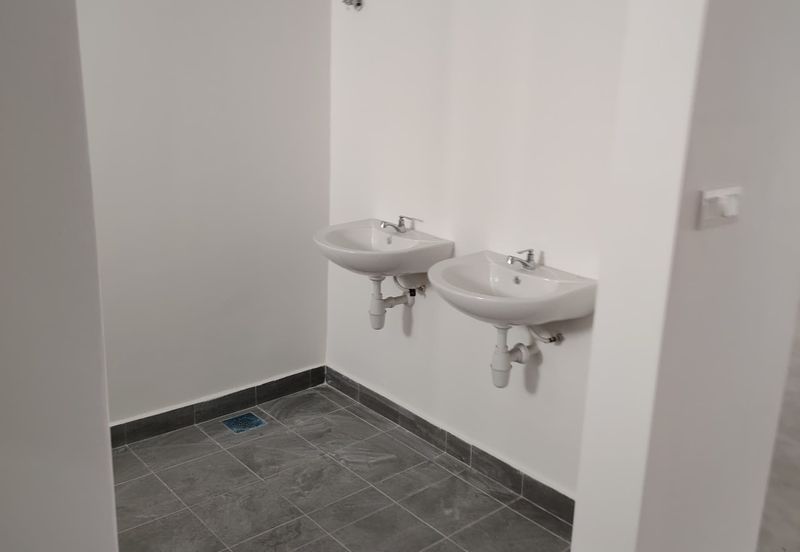 Kajang Semenyih Serene Square 2sty Shop for rent 