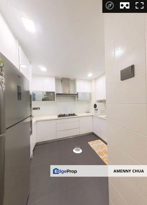 Exquisite fully-furnished & freehold condo unit available for sale in the prestigious D'mayang Condo, conveniently located near KLCC., Kuala Lumpur, KLCC