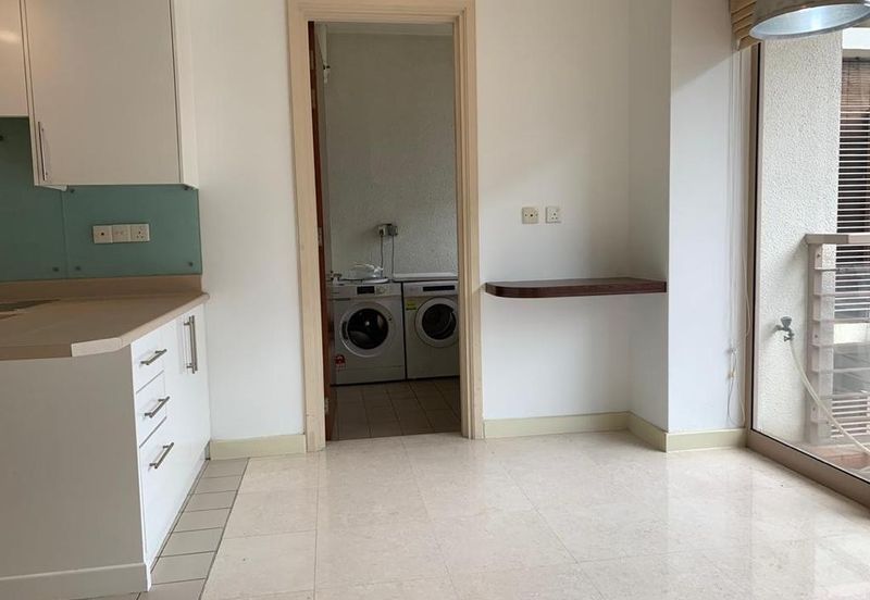 Hampshire Park Condominium