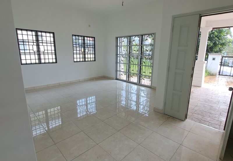 PARK AVENUE (SEREMBAN 2)