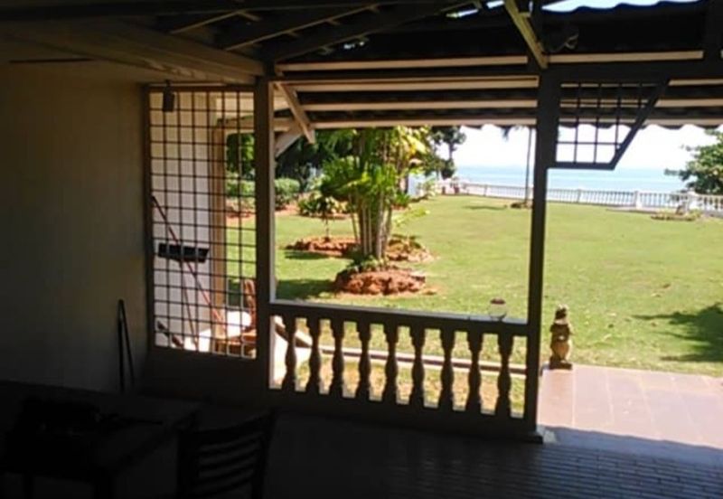 Port Dickson Taman Tanjung Bungalow with pool Great Sea View of Straits of Melaka 