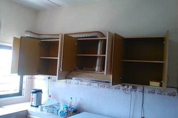 Port Dickson Taman Tanjung Bungalow with pool Great Sea View of Straits of Melaka 