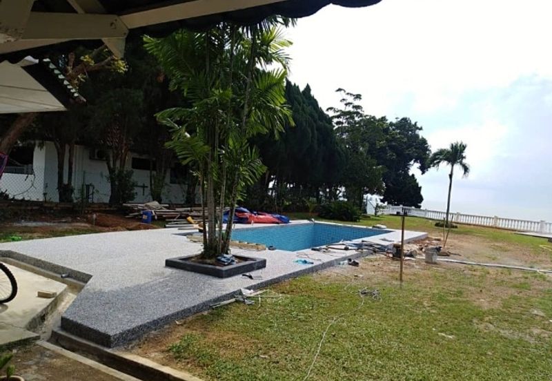 Port Dickson Taman Tanjung Bungalow with pool Great Sea View of Straits of Melaka 