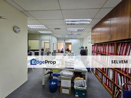 Move in ready office in PJ with easy access to Sprint and NKVE, Selangor, Petaling Jaya