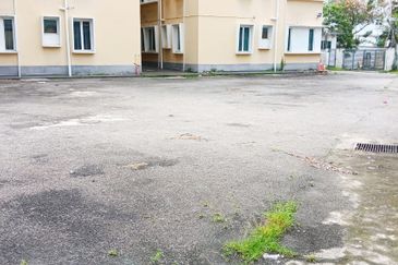 35,477 Square Feet Freehold Land with Building for Sale at Brickfields Kuala Lumpur