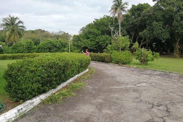 JALAN PANTAI PORT DICKSON