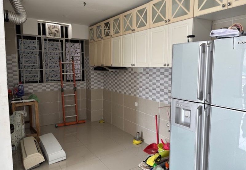 Ria Apartment @ Taman Amaniah Mulia, Batu Caves