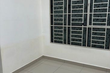 Ria Apartment @ Taman Amaniah Mulia, Batu Caves